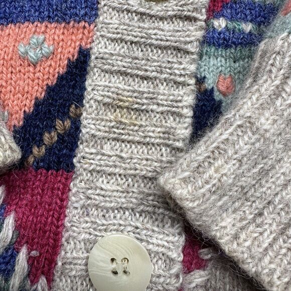 Eddie Bauer Women’s L Wool Cardigan 1992 Colorful Geometric Cottage-Core - Picture 5 of 8